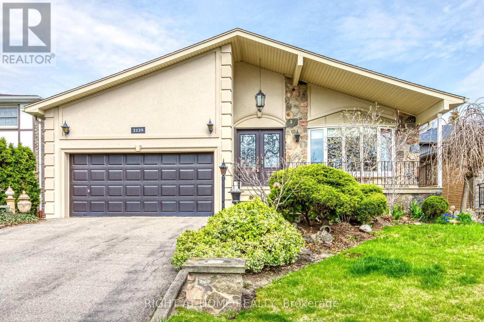 LOWER - 2125 VARENCY DRIVE, Mississauga, Ontario