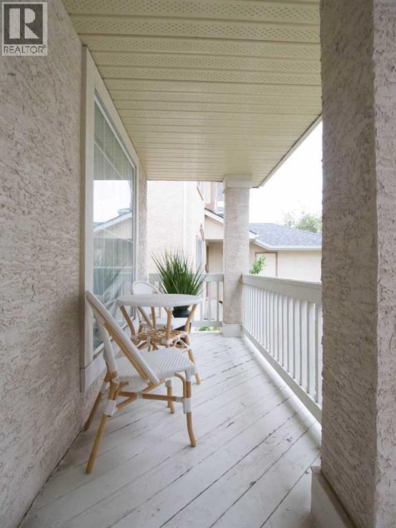 5209 Coral Shores Drive NE, Calgary, Alberta  T3J 3J7 - Photo 2 - A2321832