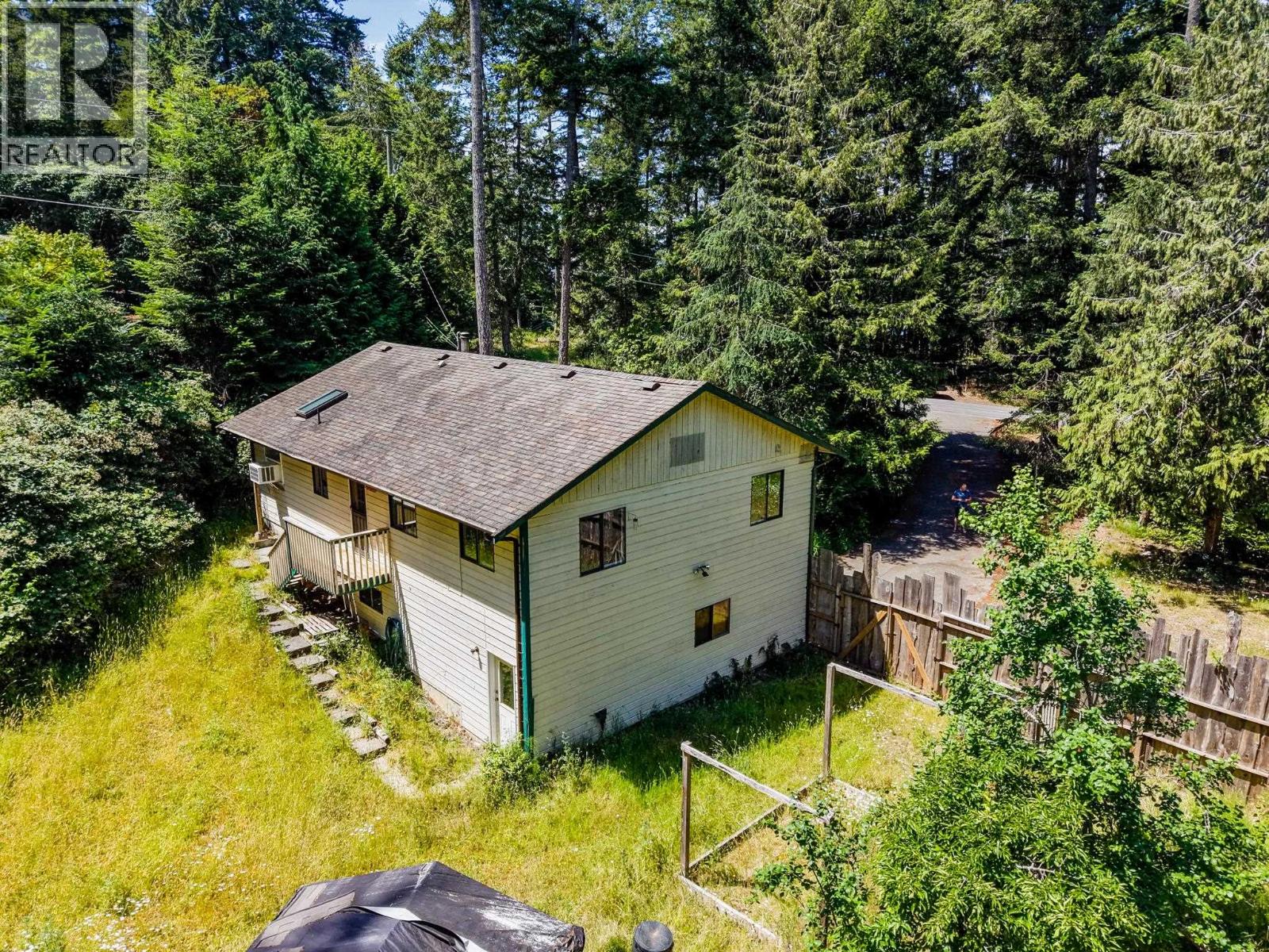 37150 Schooner Way, Pender Island, British Columbia  V0N 2M2 - Photo 24 - R3128624