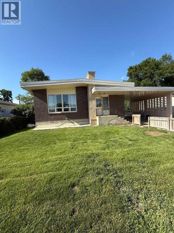 1505 6a Avenue N, Lethbridge, Alberta  T1H 0V9 - Photo 1 - A2326539