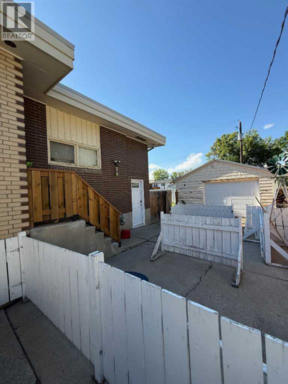 1505 6a Avenue N, Lethbridge, Alberta  T1H 0V9 - Photo 29 - A2326539