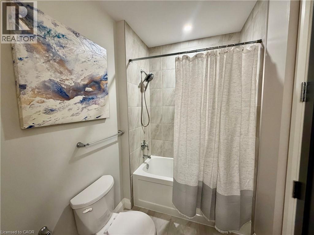 118 E KING Street E Unit# 615