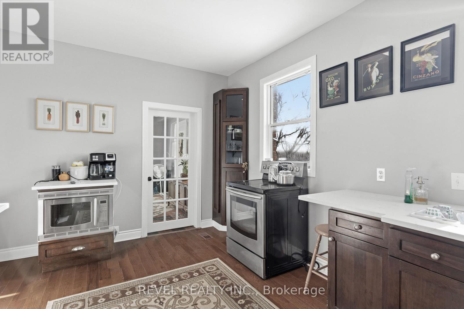 1804 Sturgeon Road, Kawartha Lakes, Ontario  K0M 1L0 - Photo 17 - X12994346