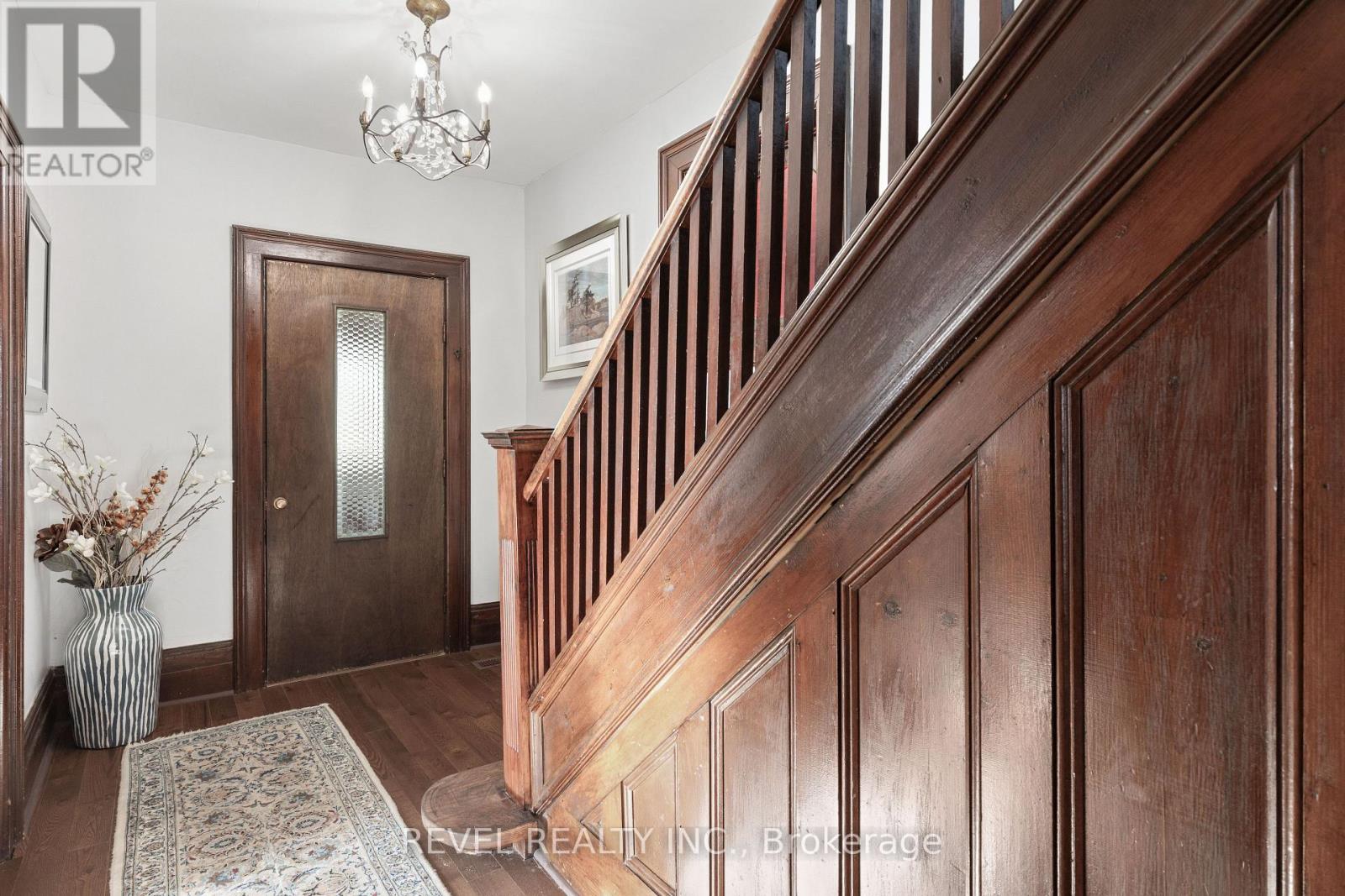1804 Sturgeon Road, Kawartha Lakes, Ontario  K0M 1L0 - Photo 3 - X12994346