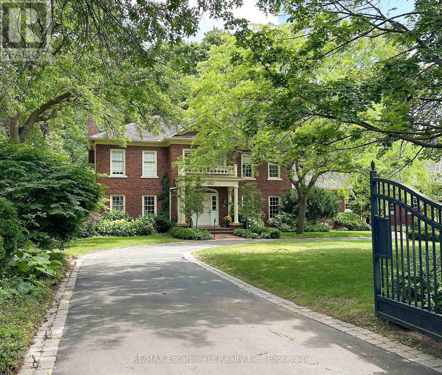 488 MACDONALD ROAD, Oakville, Ontario