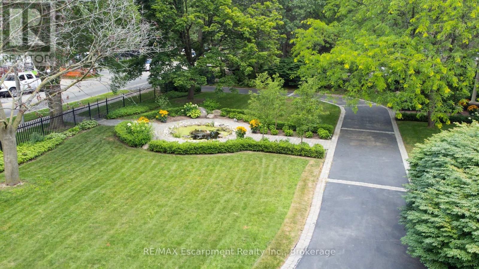 488 Macdonald Road, Oakville, Ontario  L6J 2B9 - Photo 3 - W13524820