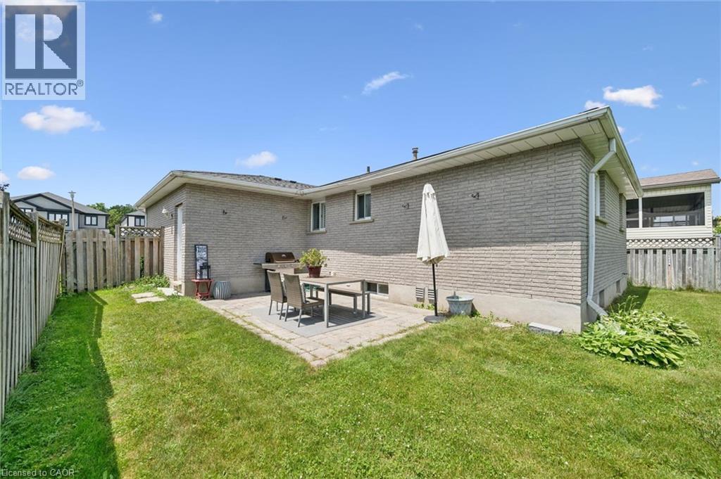 122 Lisbon Pines Drive, Cambridge, Ontario  N1R 8C7 - Photo 22 - 40840170