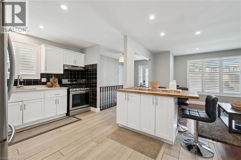122 Lisbon Pines Drive, Cambridge, Ontario  N1R 8C7 - Photo 9 - 40840170