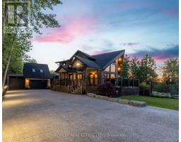 4949 LYON'S PARKWAY, Niagara Falls, Ontario