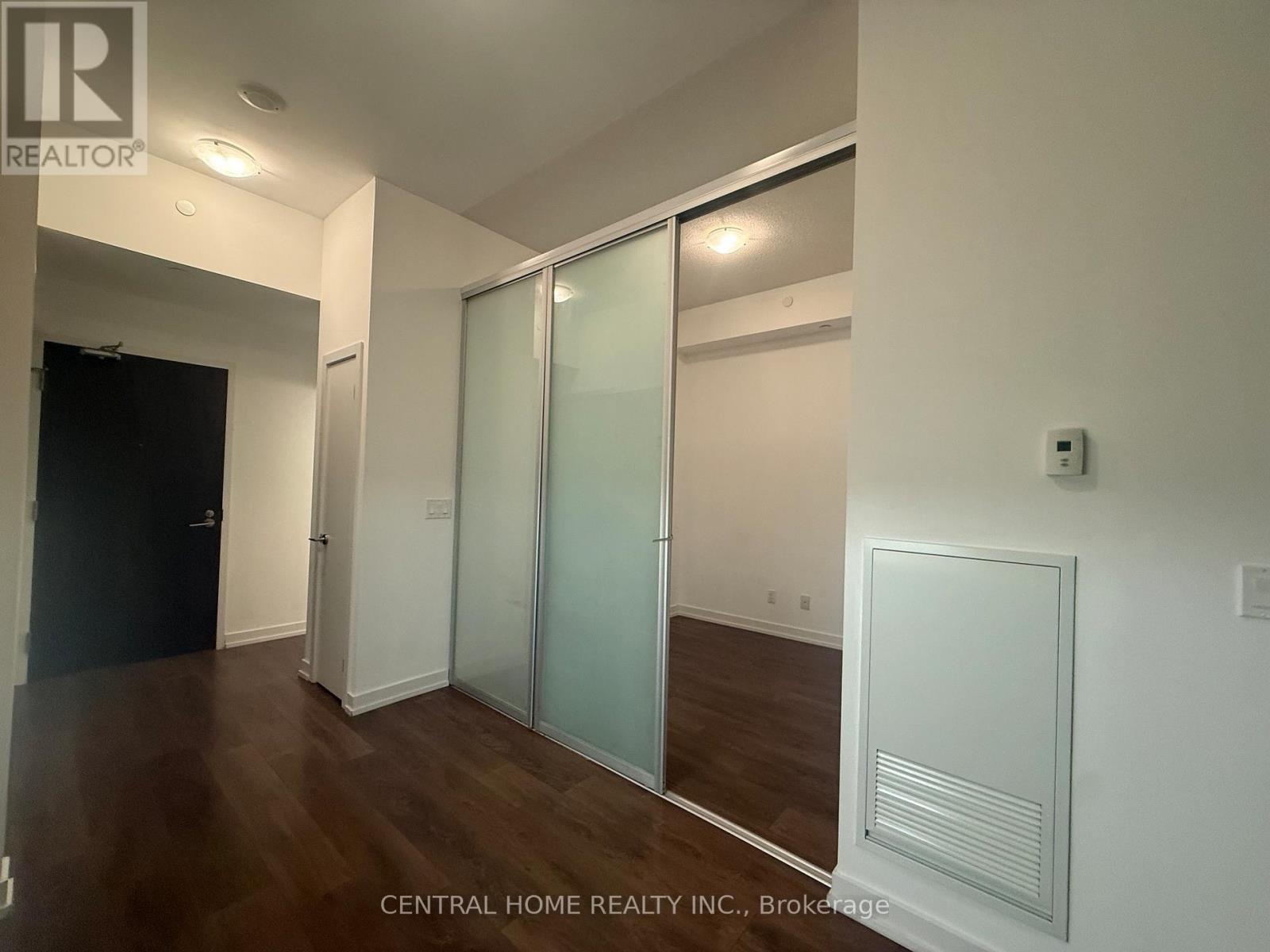 718 - 297 College Street, Toronto, Ontario  M5T 0C2 - Photo 7 - C13525102