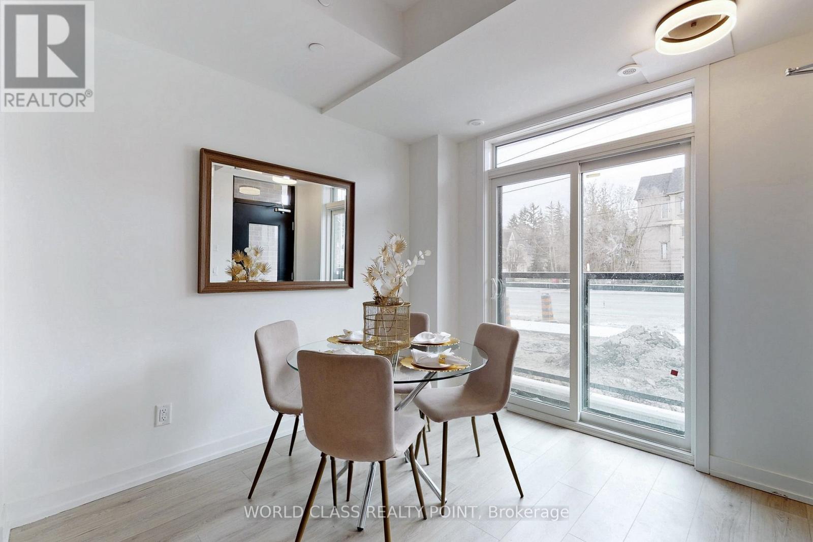 Th 3 - 260 Finch Avenue E, Toronto, Ontario  M2N 0L3 - Photo 11 - C13525104