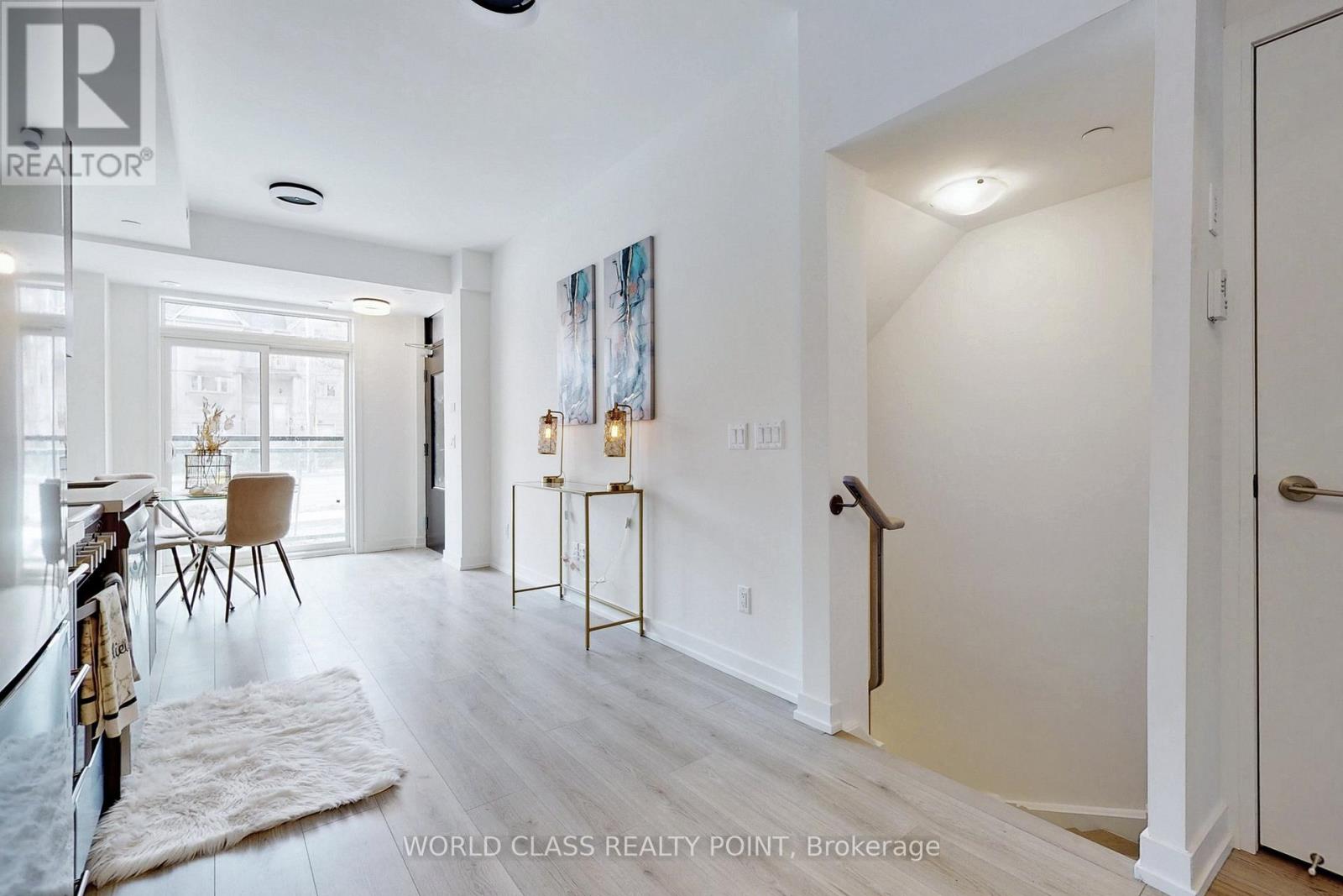 Th 3 - 260 Finch Avenue E, Toronto, Ontario  M2N 0L3 - Photo 13 - C13525104