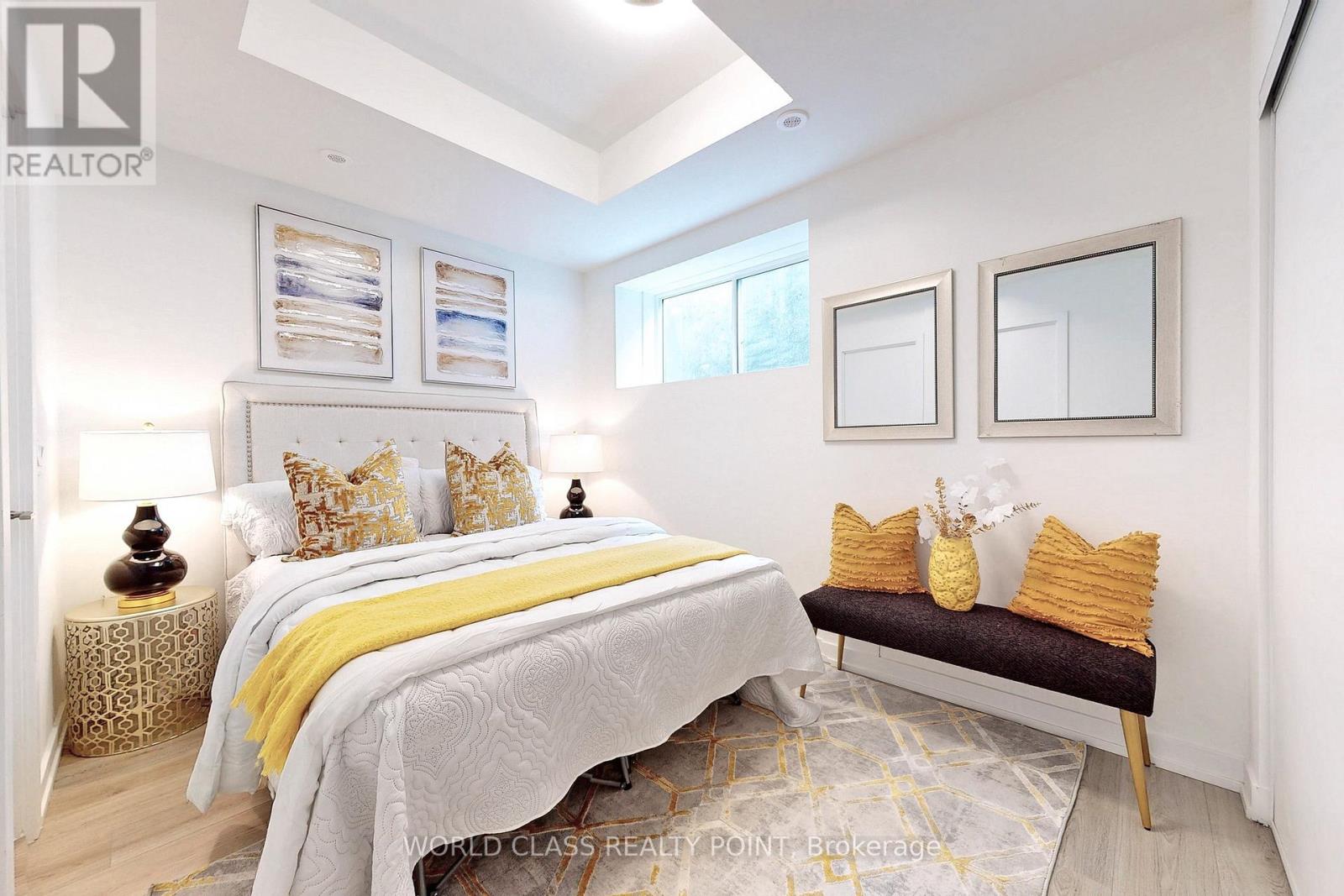 TH 3 - 260 FINCH AVENUE E