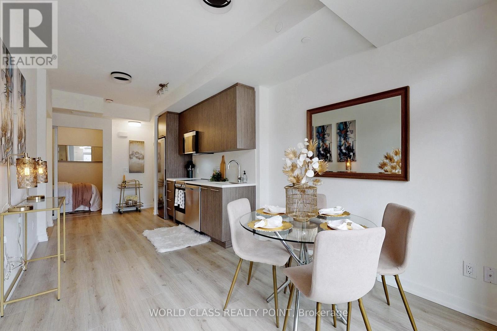 Th 3 - 260 Finch Avenue E, Toronto, Ontario  M2N 0L3 - Photo 4 - C13525104
