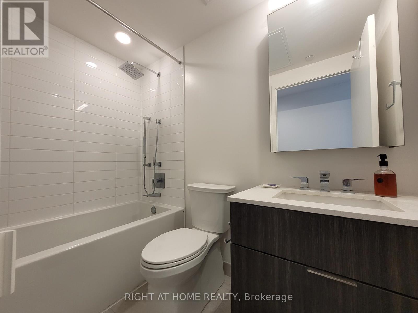 0912 - 25 Richmond Street E, Toronto, Ontario  M5C 0A6 - Photo 6 - C13525112