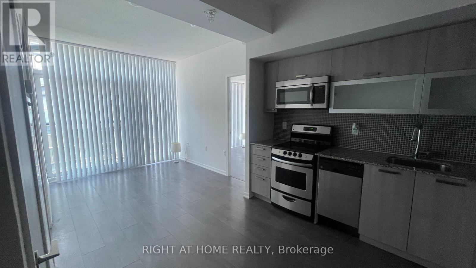 Ph03w - 36 Lisgar Street, Toronto, Ontario  M6J 0C7 - Photo 3 - C13525118