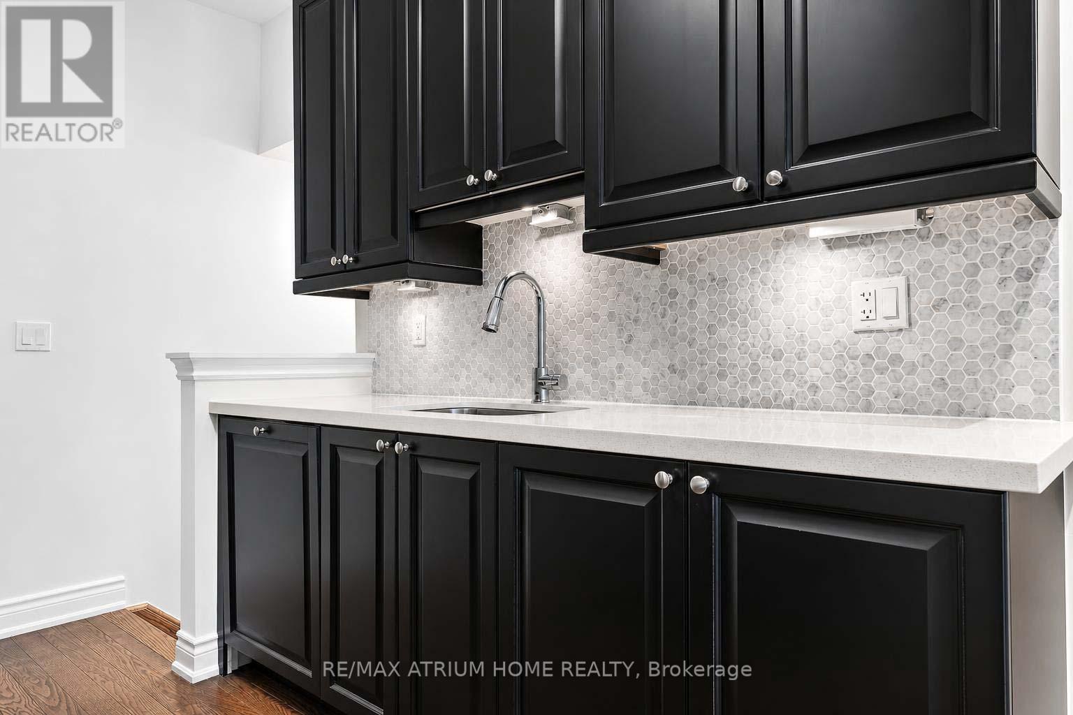 6 - 20 Hargrave Lane, Toronto, Ontario  M4N 0A4 - Photo 12 - C13525232