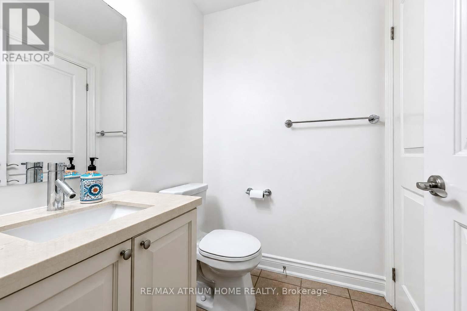 6 - 20 Hargrave Lane, Toronto, Ontario  M4N 0A4 - Photo 33 - C13525232