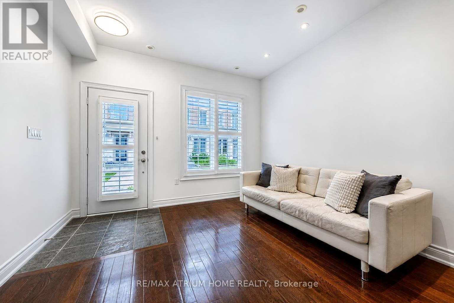 6 - 20 Hargrave Lane, Toronto, Ontario  M4N 0A4 - Photo 6 - C13525232