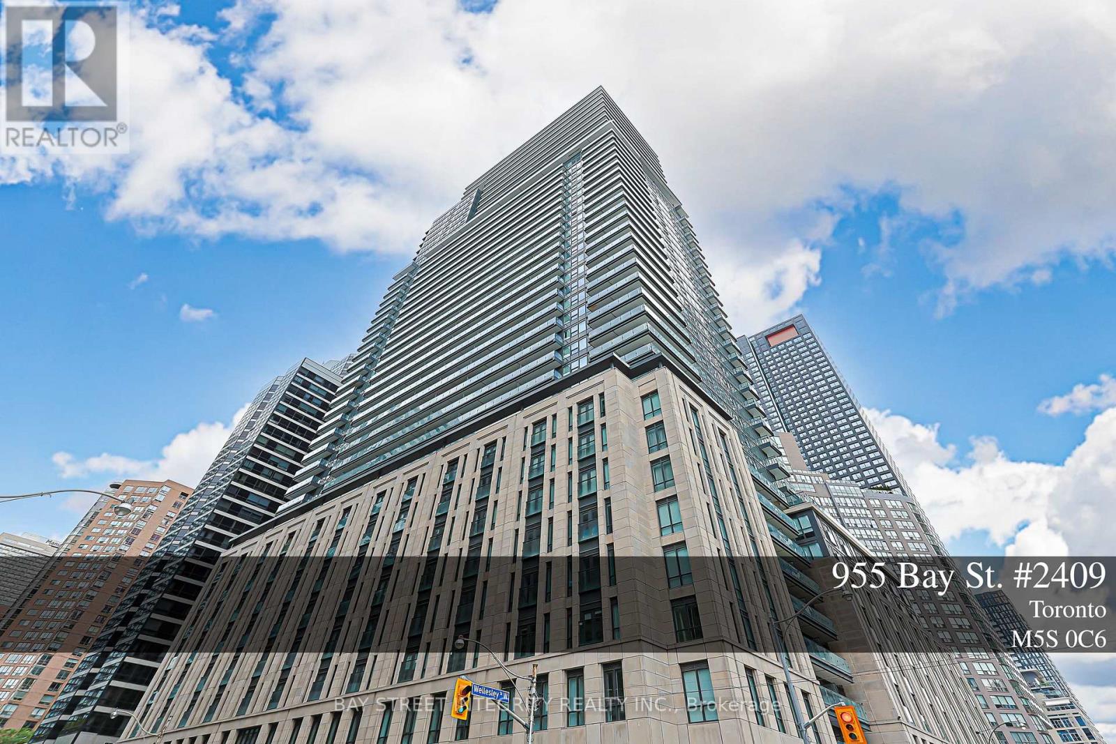 2409 - 955 BAY STREET