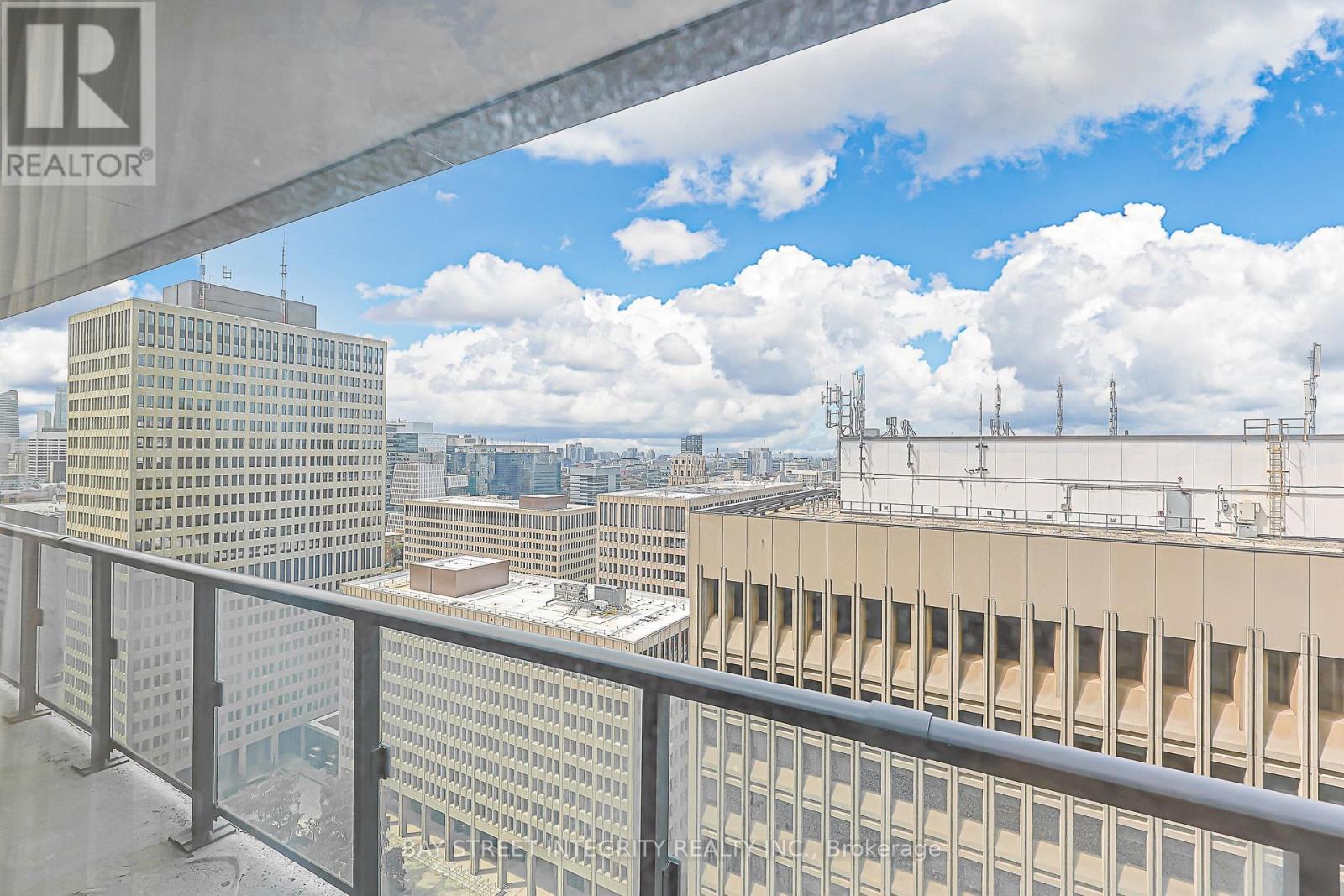 2409 - 955 Bay Street, Toronto, Ontario  M5S 0C6 - Photo 11 - C13525246