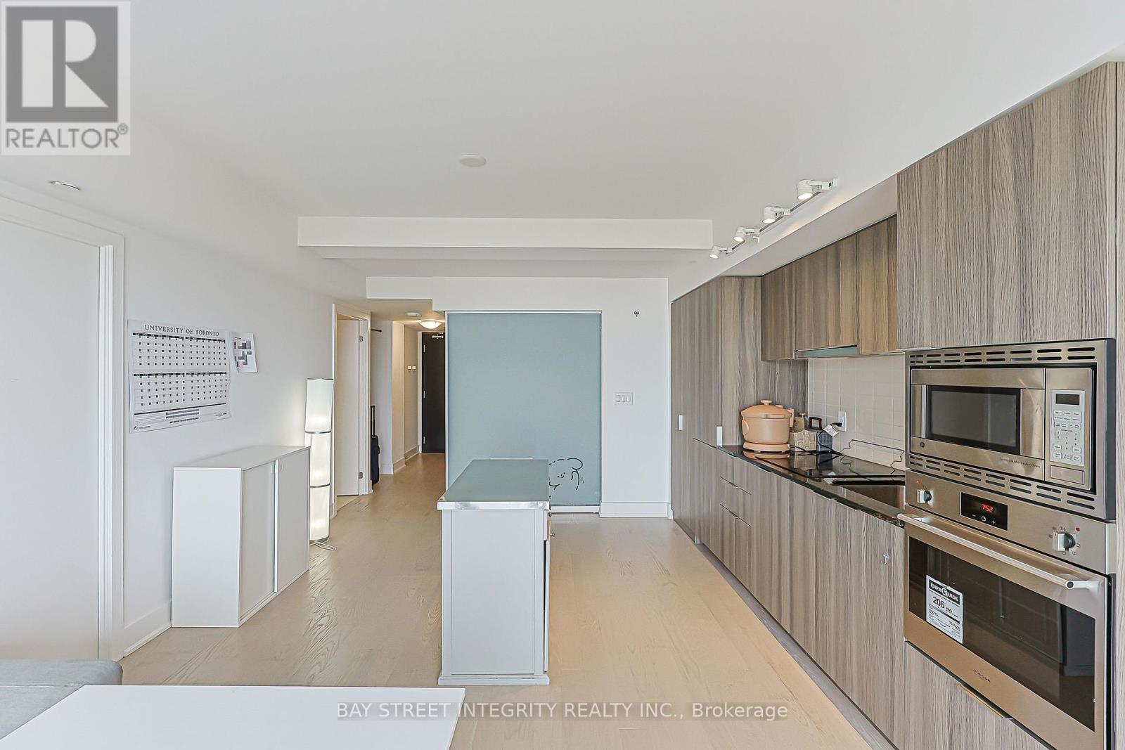 2409 - 955 Bay Street, Toronto, Ontario  M5S 0C6 - Photo 7 - C13525246