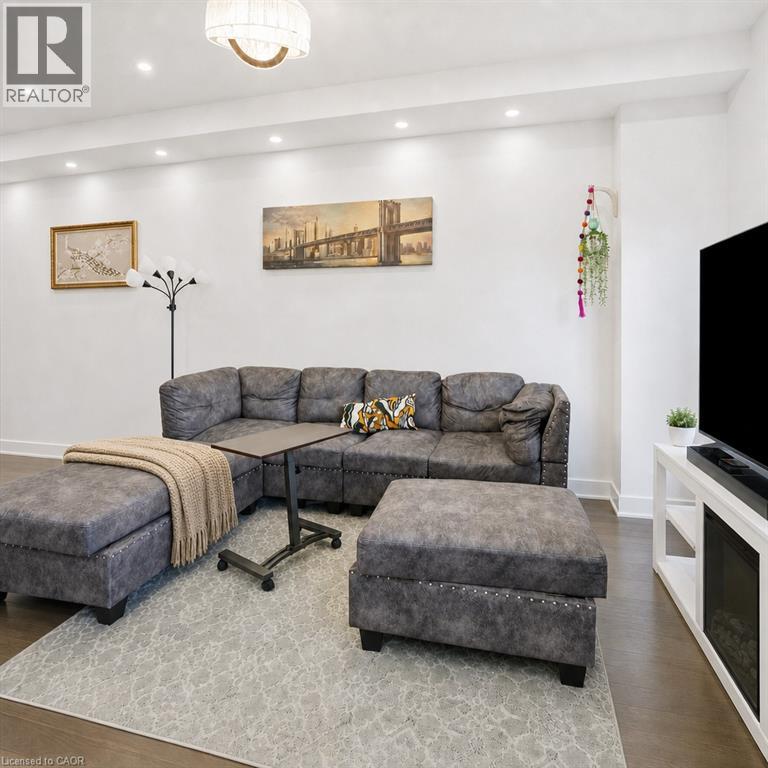 33 Bayonne Drive, Stoney Creek, Ontario  L8J 0L2 - Photo 8 - 40845157