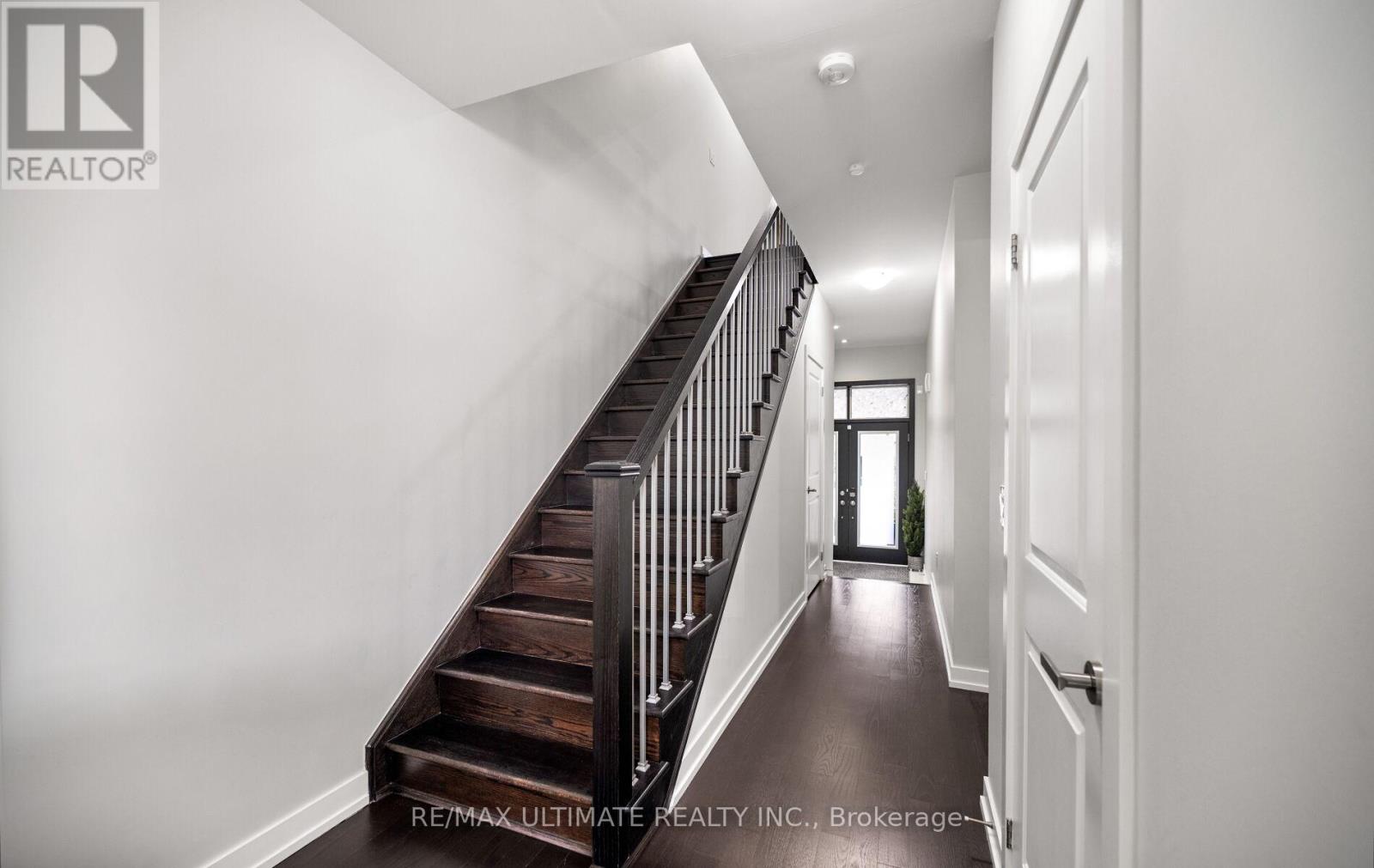 103 Glenngarry Crescent, Vaughan, Ontario  L6A 4Z5 - Photo 11 - N13525114