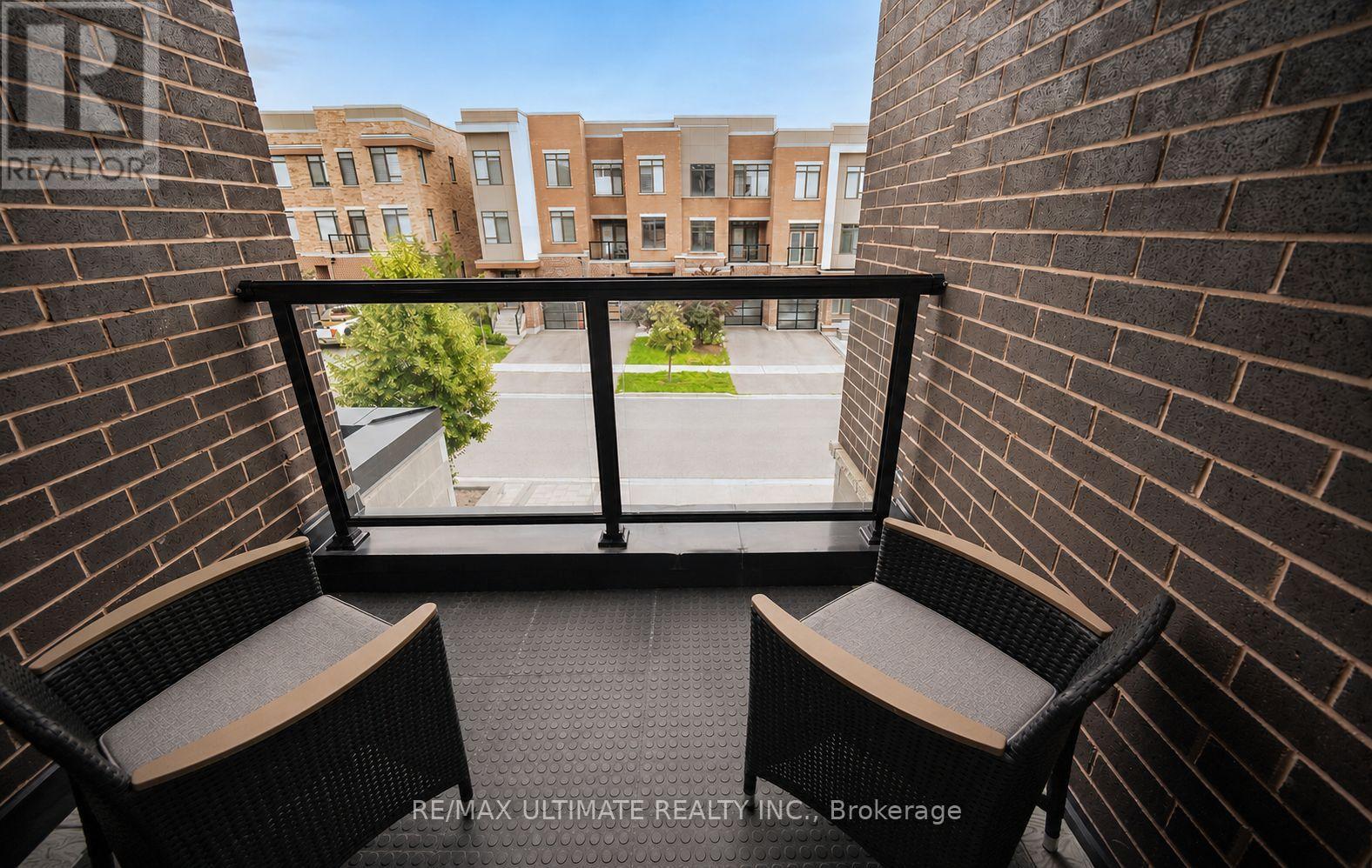 103 Glenngarry Crescent, Vaughan, Ontario  L6A 4Z5 - Photo 15 - N13525114