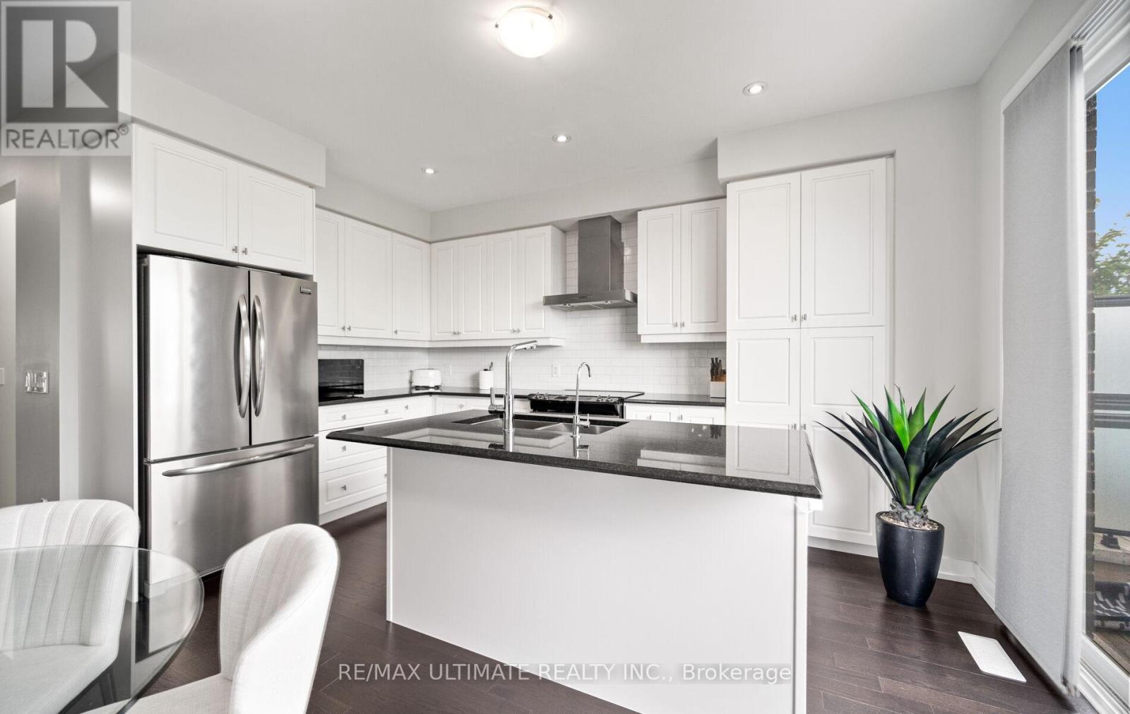 103 Glenngarry Crescent, Vaughan, Ontario  L6A 4Z5 - Photo 21 - N13525114