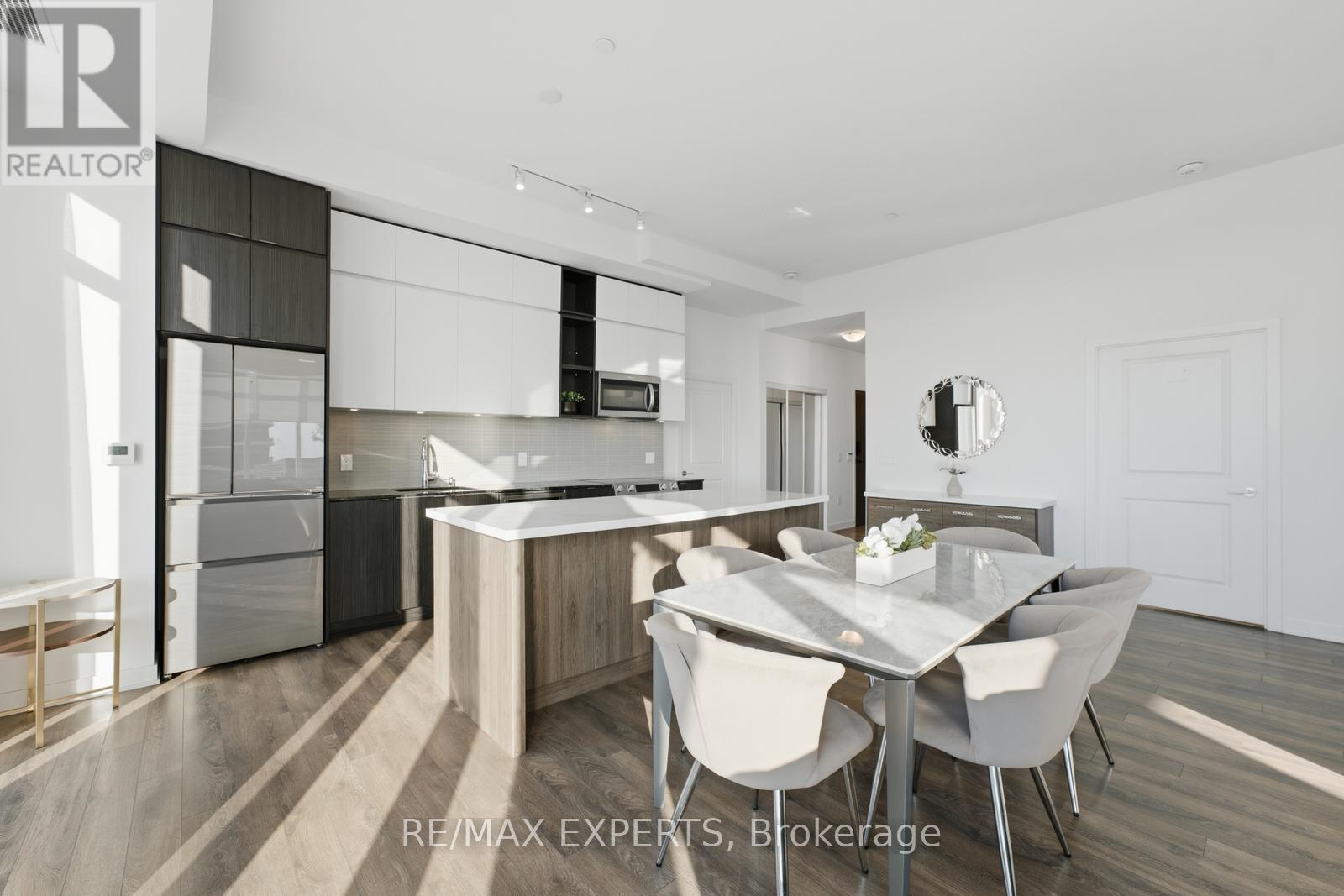 Ph1210 - 100 Eagle Rock Way, Vaughan, Ontario  L6A 5B9 - Photo 14 - N13525124