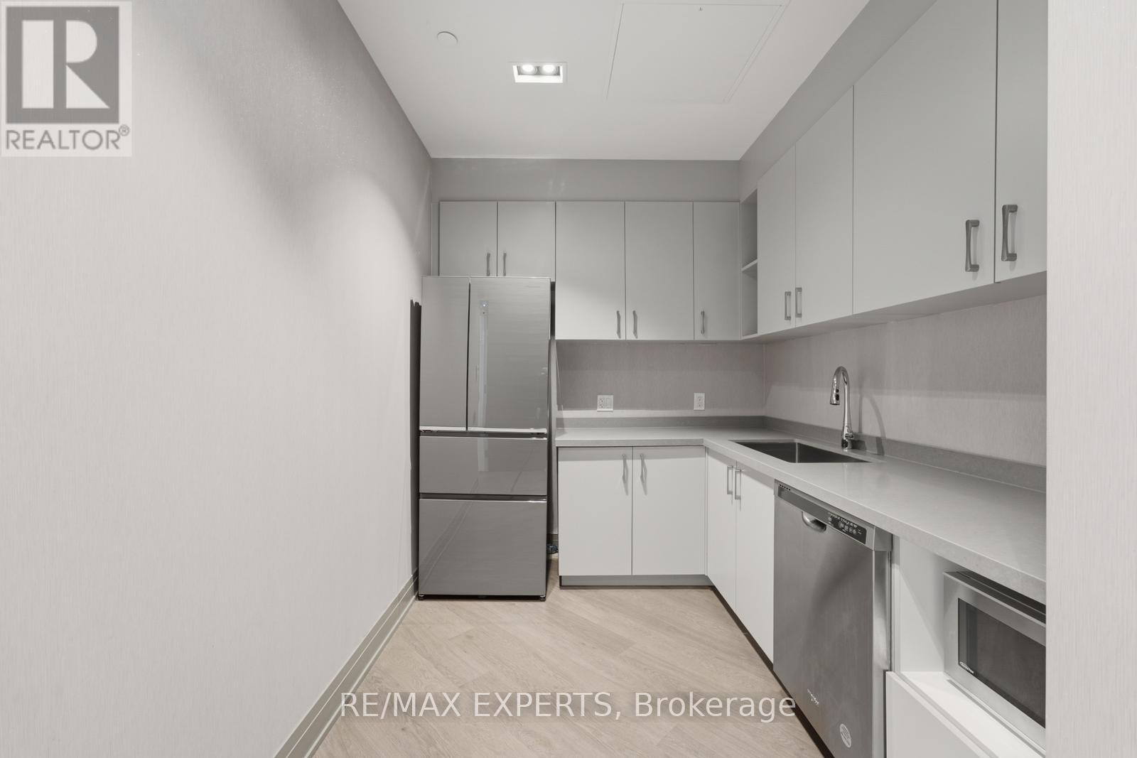 Ph1210 - 100 Eagle Rock Way, Vaughan, Ontario  L6A 5B9 - Photo 41 - N13525124