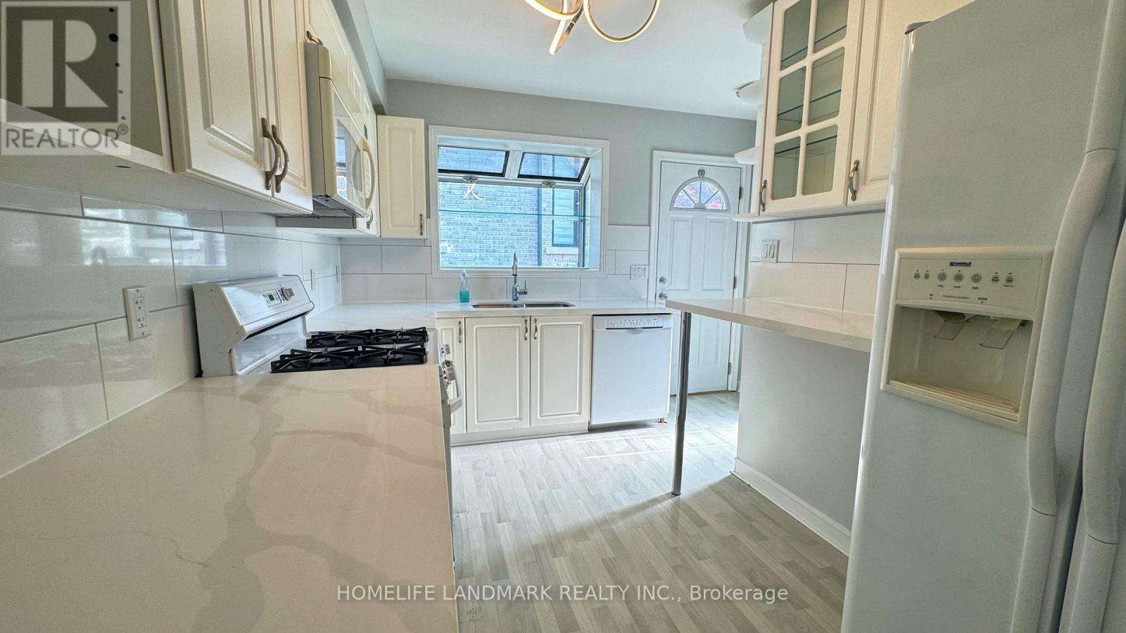 7 Talisman Crescent, Markham, Ontario L3P 2C8 - Photo 11 - N13525168