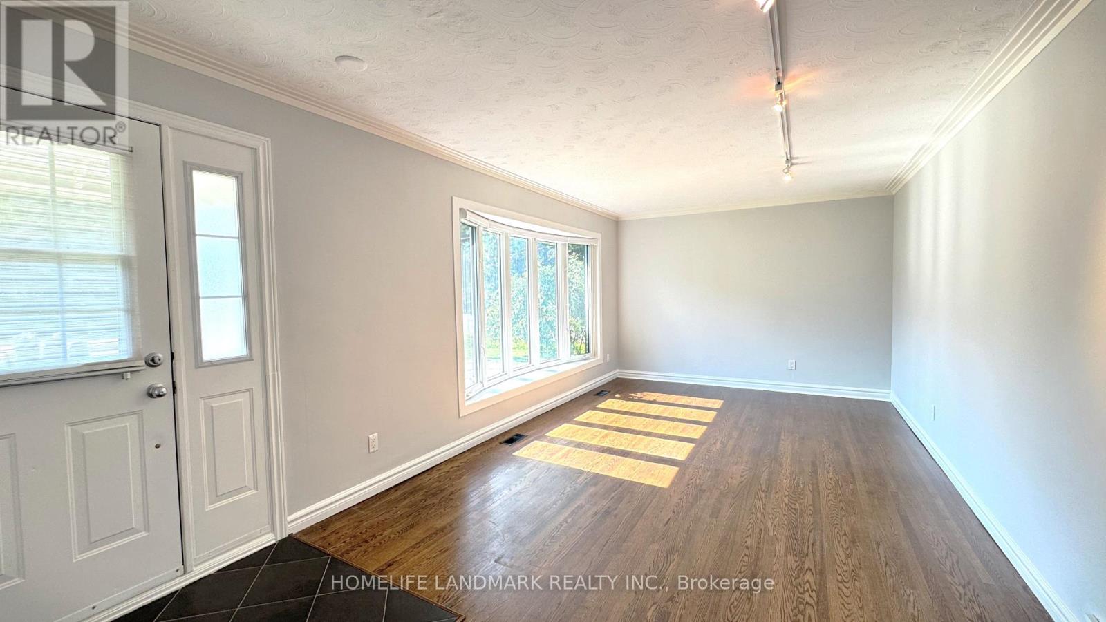 7 Talisman Crescent, Markham, Ontario L3P 2C8 - Photo 4 - N13525168