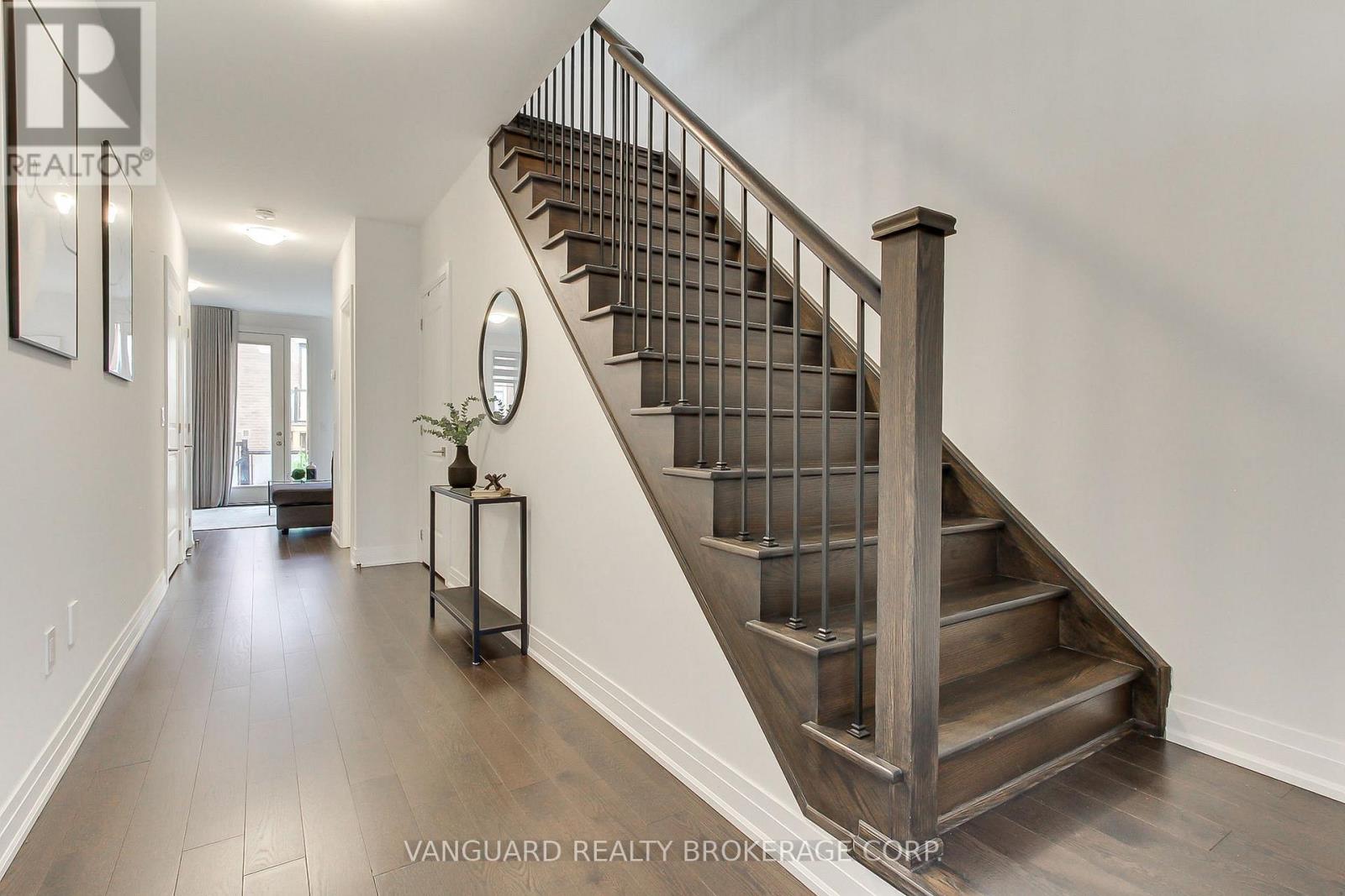 950 Isaac Phillips Way, Newmarket, Ontario L3X 0M7 - Photo 4 - N13525238