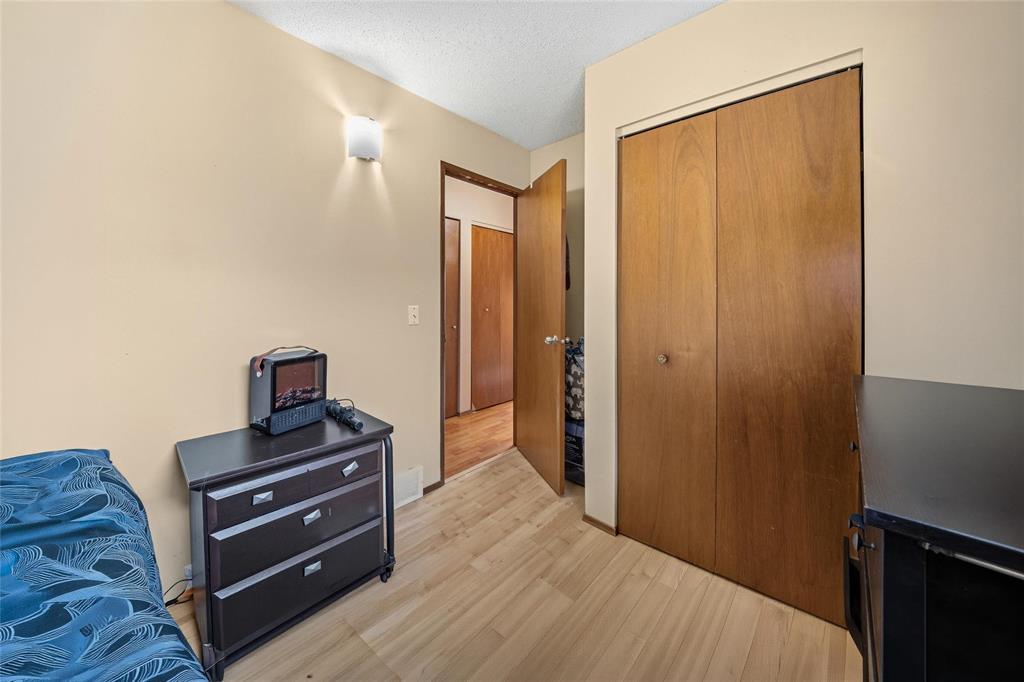 1869 Plessis Road, Winnipeg, Manitoba  R3W 1M7 - Photo 17 - 202615680