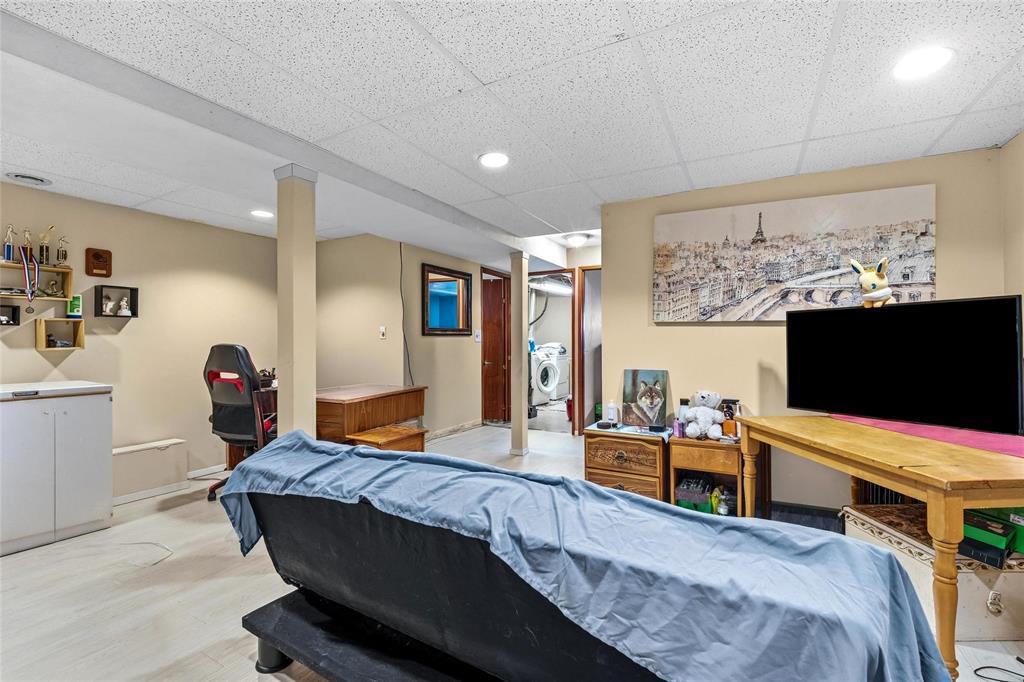 1869 Plessis Road, Winnipeg, Manitoba  R3W 1M7 - Photo 21 - 202615680