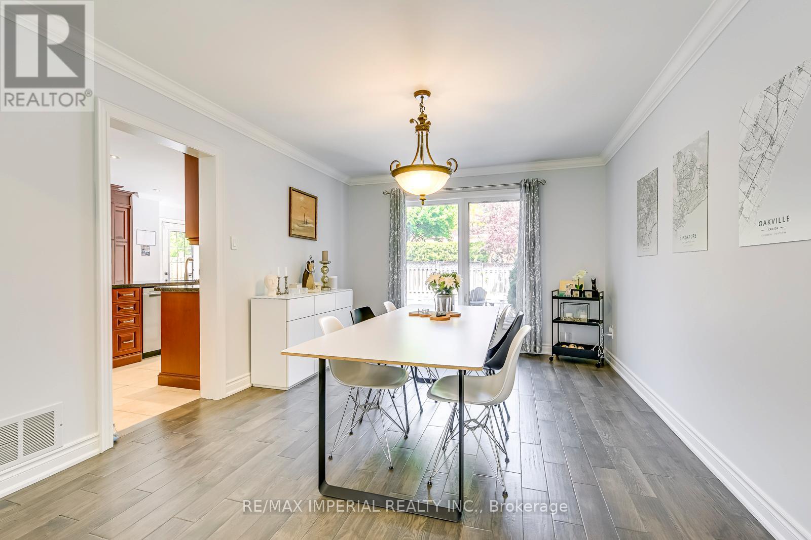 1511 Greenridge Circle, Oakville, Ontario  L6M 2J6 - Photo 11 - W13525100