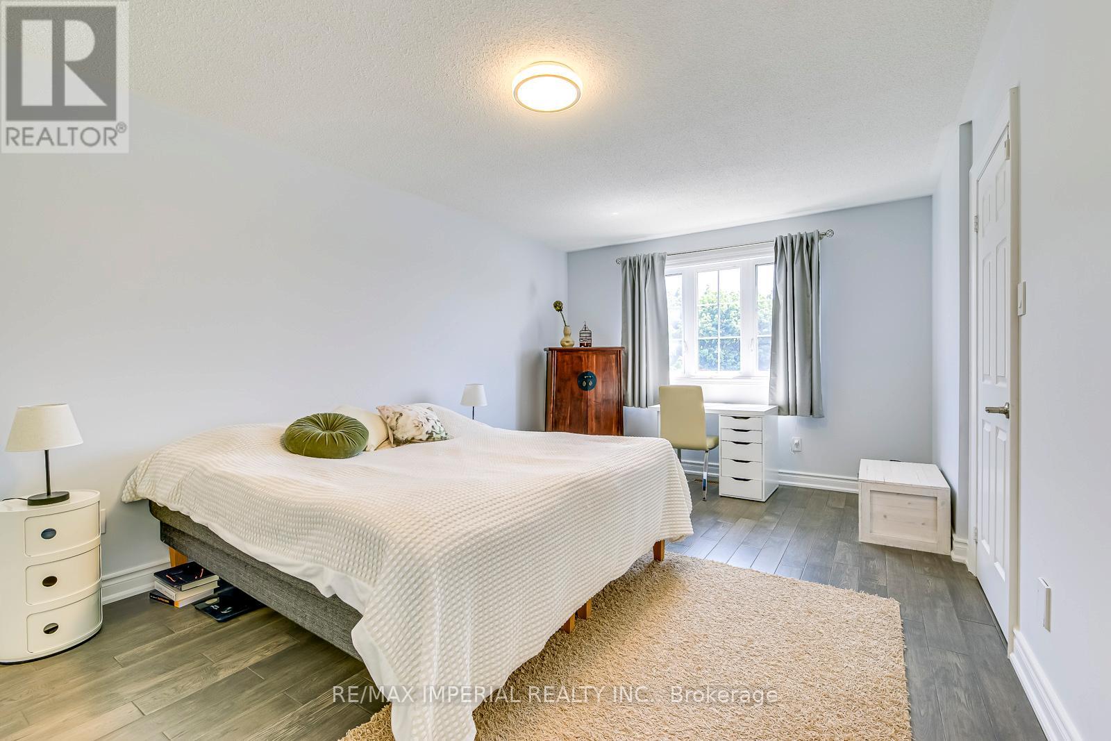 1511 Greenridge Circle, Oakville, Ontario  L6M 2J6 - Photo 27 - W13525100