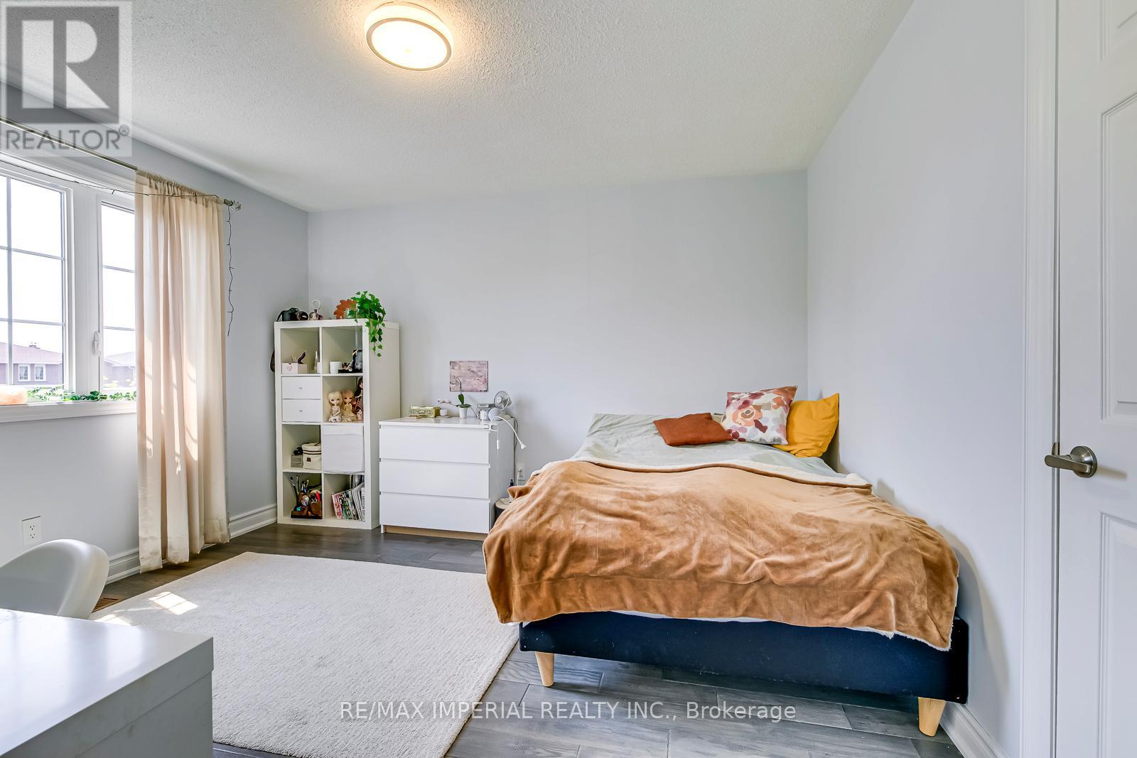 1511 Greenridge Circle, Oakville, Ontario  L6M 2J6 - Photo 32 - W13525100