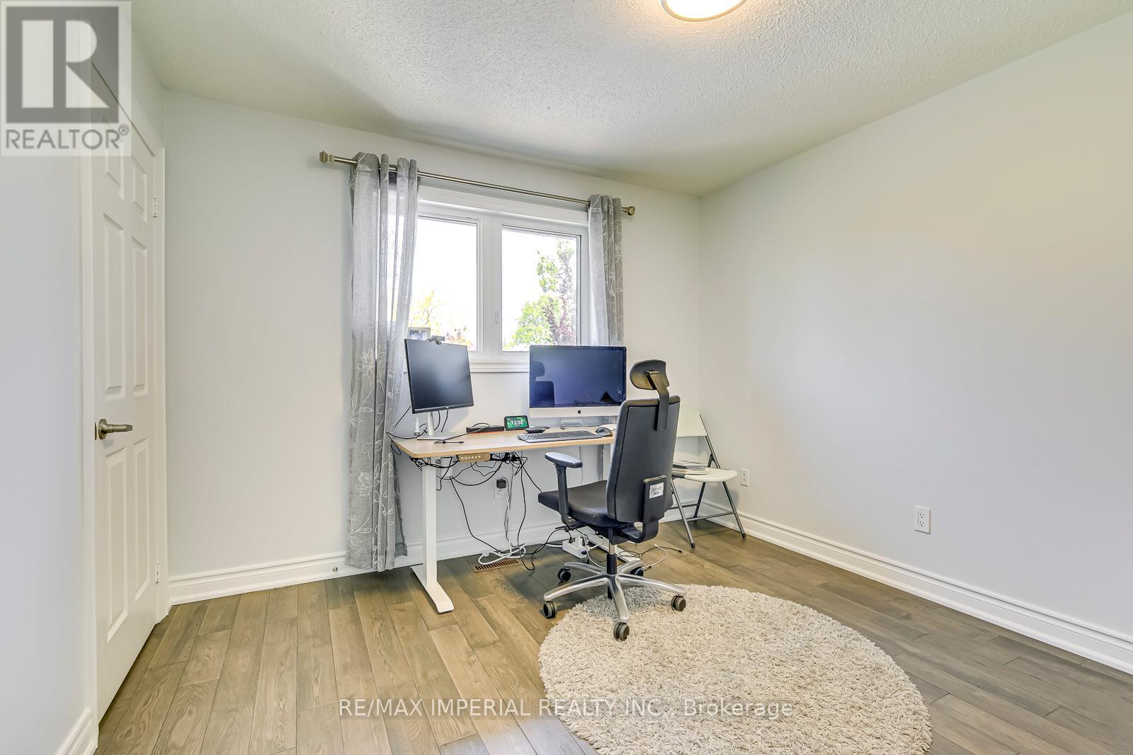 1511 Greenridge Circle, Oakville, Ontario  L6M 2J6 - Photo 37 - W13525100