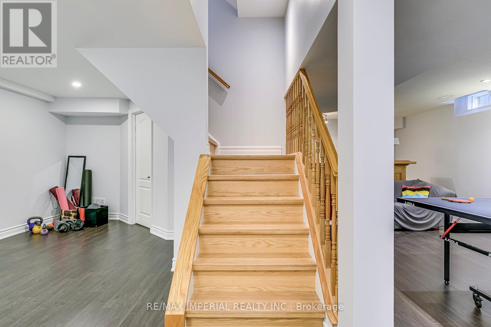1511 Greenridge Circle, Oakville, Ontario  L6M 2J6 - Photo 39 - W13525100