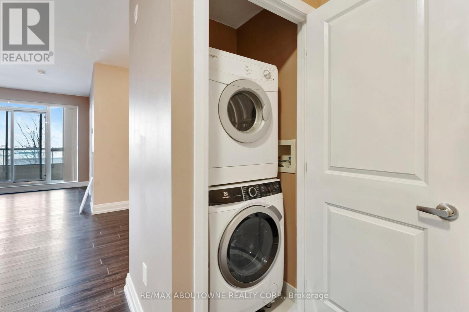 306 - 2470 Prince Michael Drive, Oakville, Ontario  L6H 0G9 - Photo 12 - W13525178