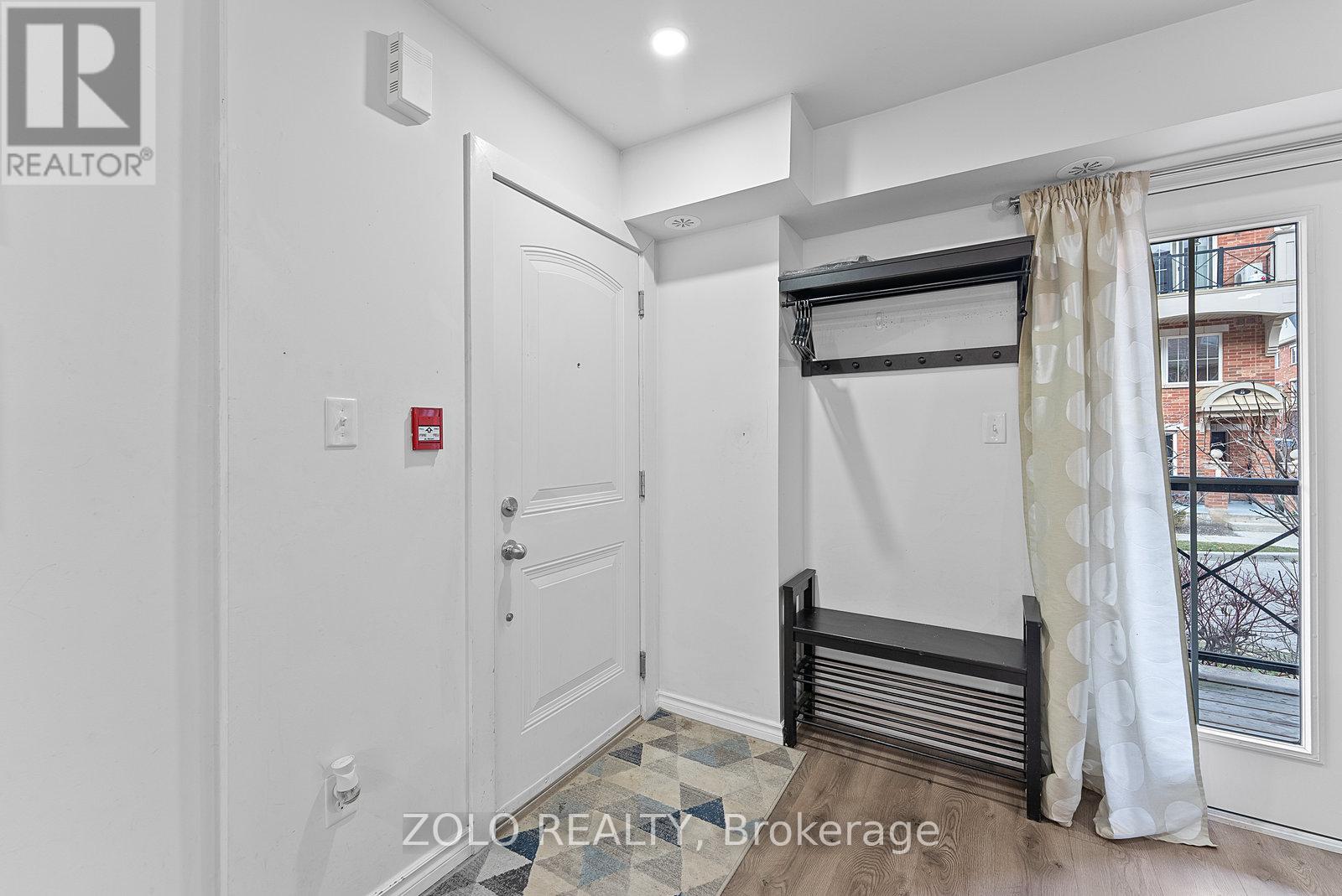 28 - 51 Hays Boulevard, Oakville, Ontario  L6H 0J1 - Photo 4 - W13525206