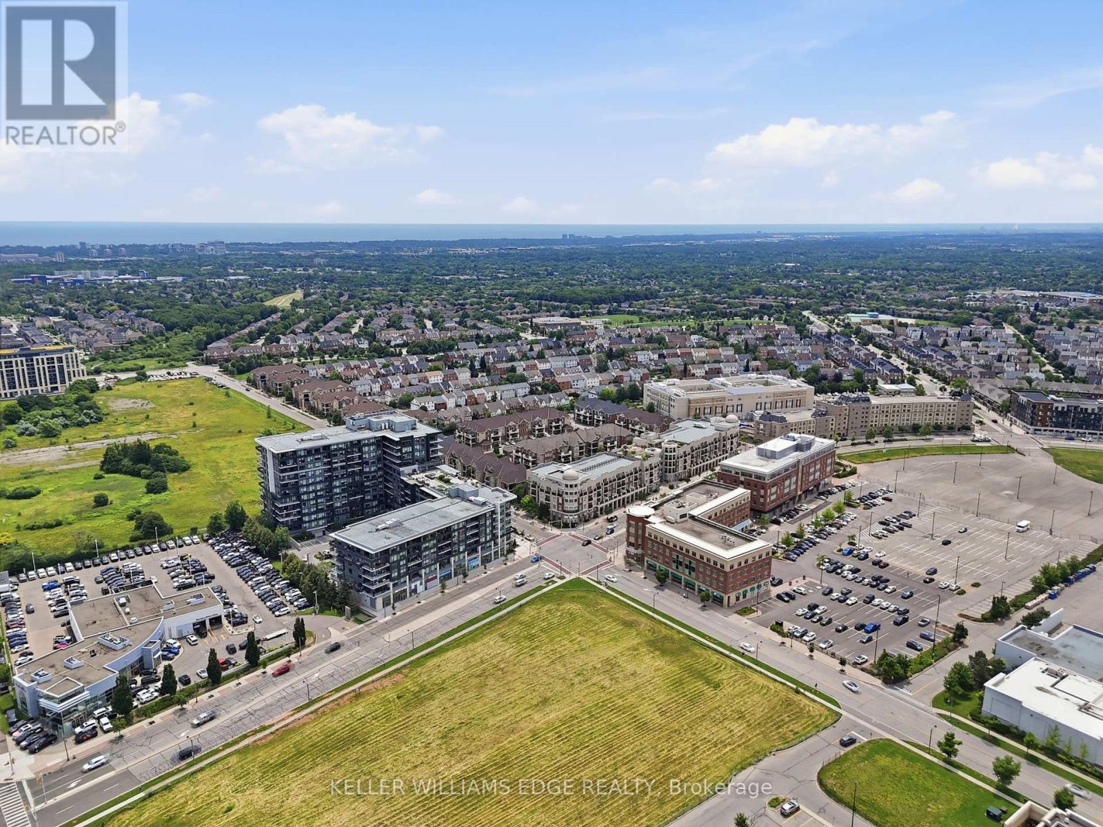 306 - 263 Georgian Drive, Oakville, Ontario  L6H 0L2 - Photo 3 - W13525250