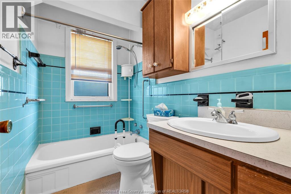 3138 Church, Windsor, Ontario N9E 1V1 - Photo 15 - 26016034