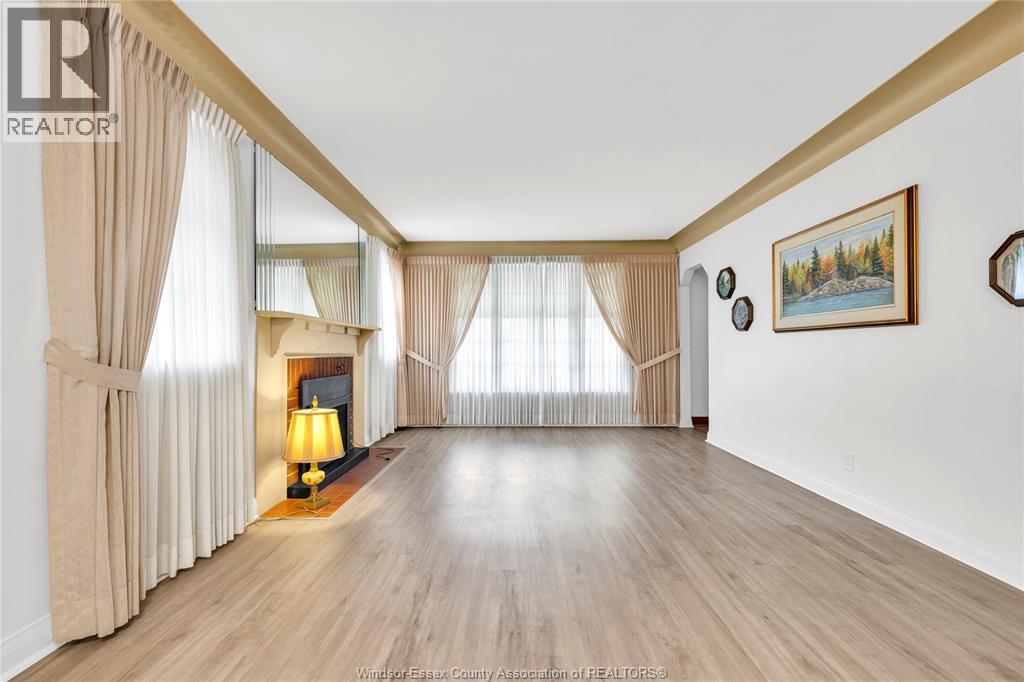 3138 Church, Windsor, Ontario N9E 1V1 - Photo 4 - 26016034