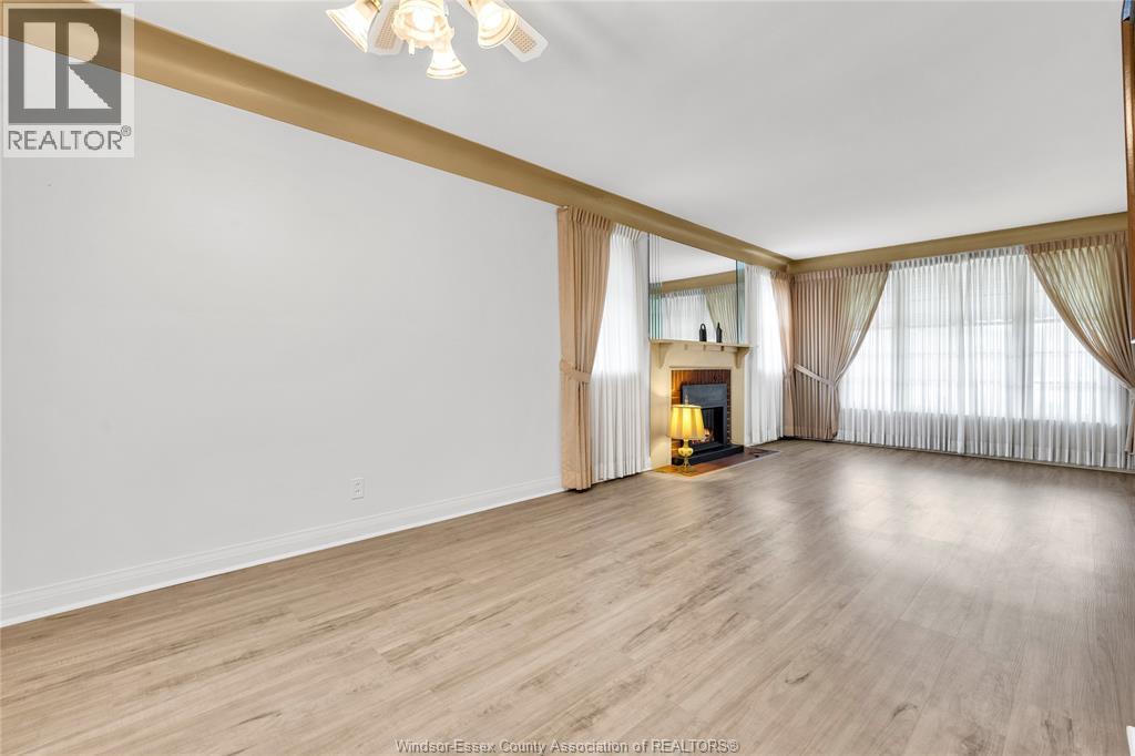 3138 Church, Windsor, Ontario N9E 1V1 - Photo 6 - 26016034