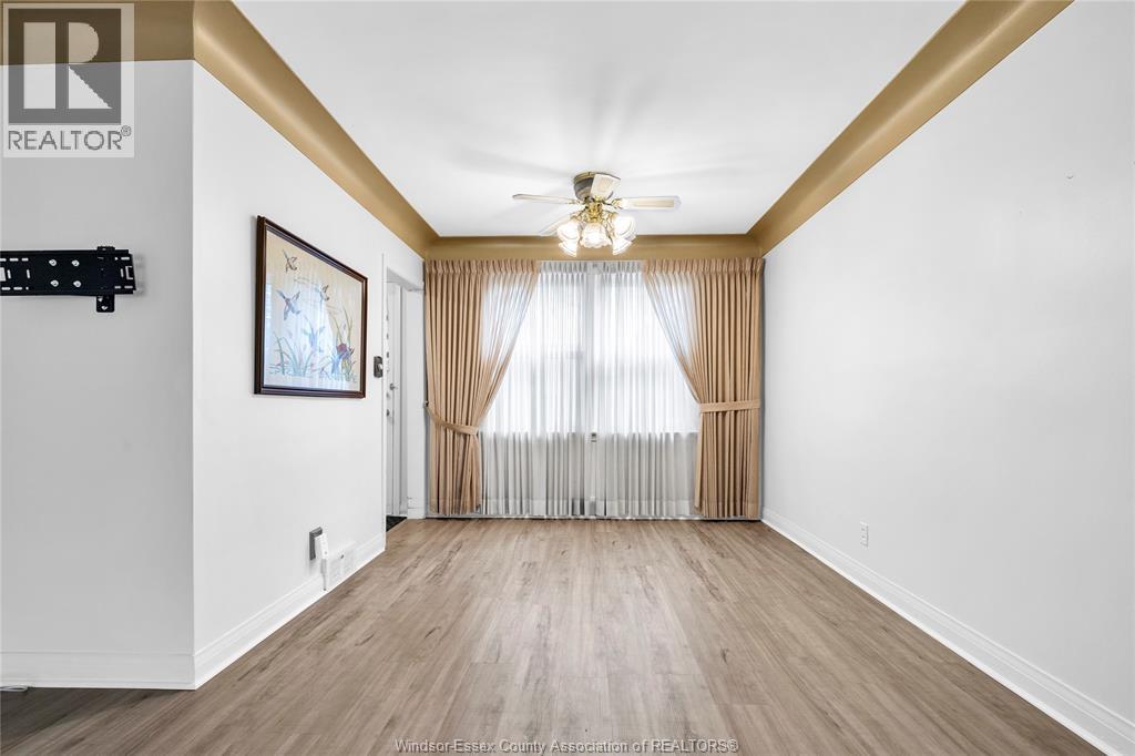 3138 Church, Windsor, Ontario N9E 1V1 - Photo 7 - 26016034