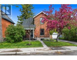 25 CLEGG STREET, Ottawa, Ontario